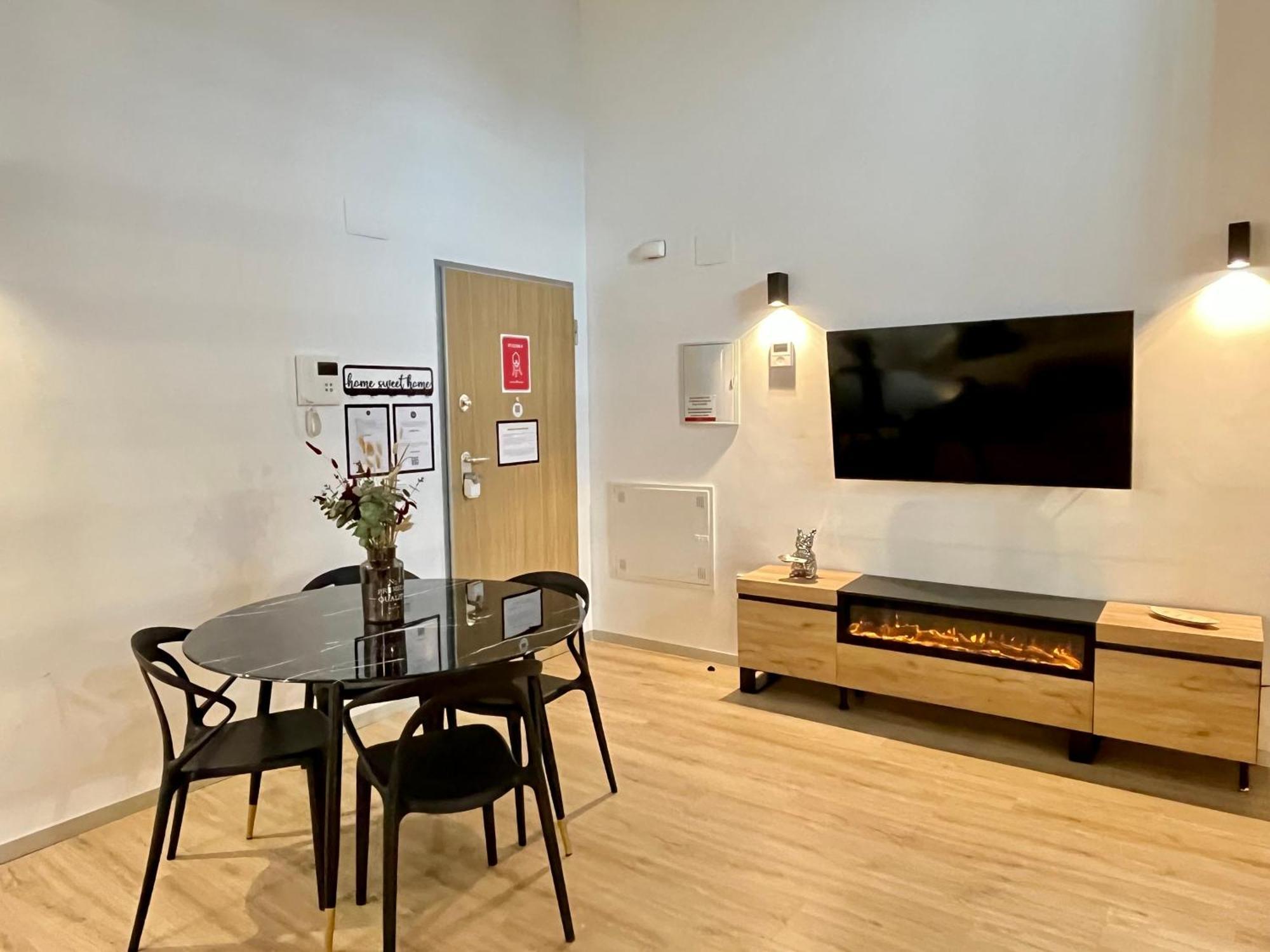 Werentvlc - Amazing Duplex Loft 2 Bdrm Apartment Valencia Bagian luar foto